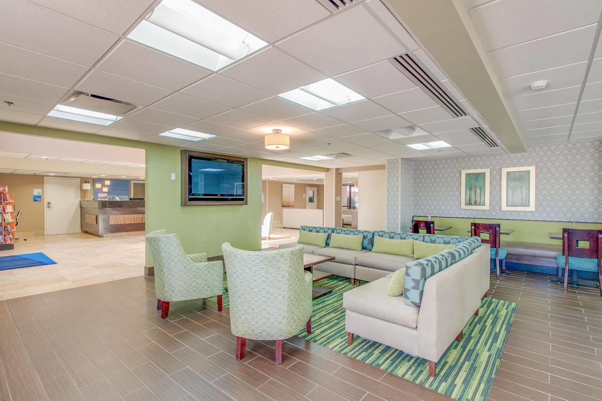 Holiday Inn Express Hotel & Suites Midlothian Turnpike By Ihg North Chesterfield Luaran gambar